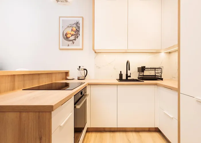 Kollataja Spacious Modern - By Upstairs * קרקוב