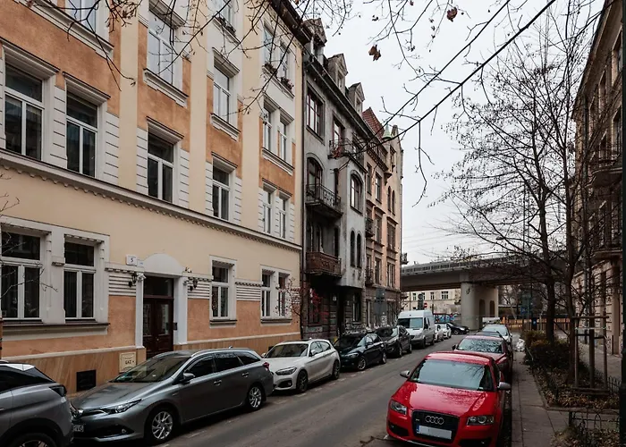 Kollataja Spacious Modern - By Upstairs דירה *